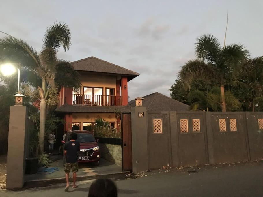 Villa Kenanga In Meninting By The Beach Mataram Eksteriør bilde
