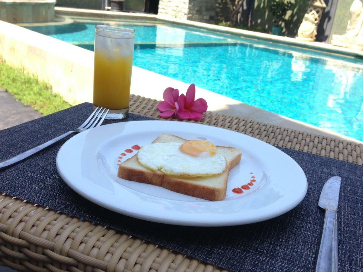 Villa Kenanga In Meninting By The Beach Mataram Eksteriør bilde